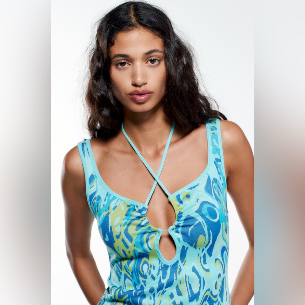 Zara Light Blue Print Cut out Jacquard Midi Size M